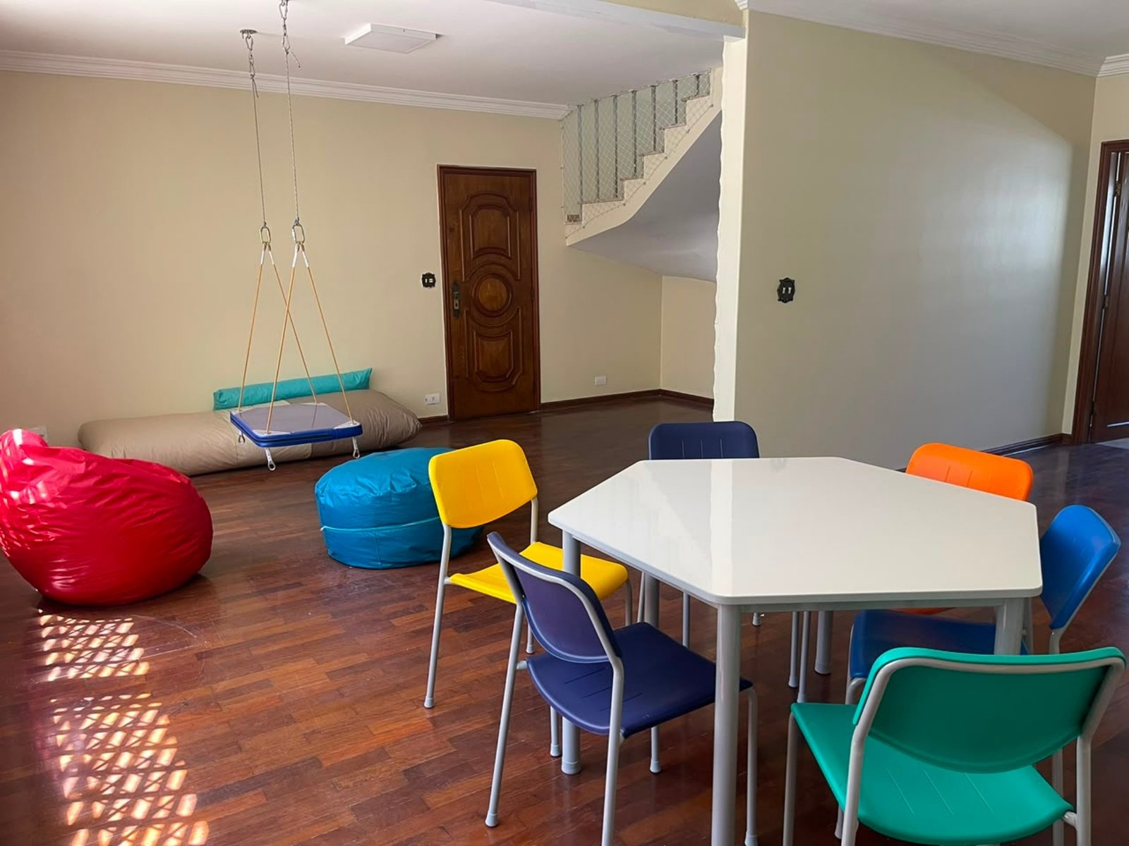 Ambiente interno de atendimento da Mova
